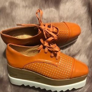 Super cute baroque platform shoes